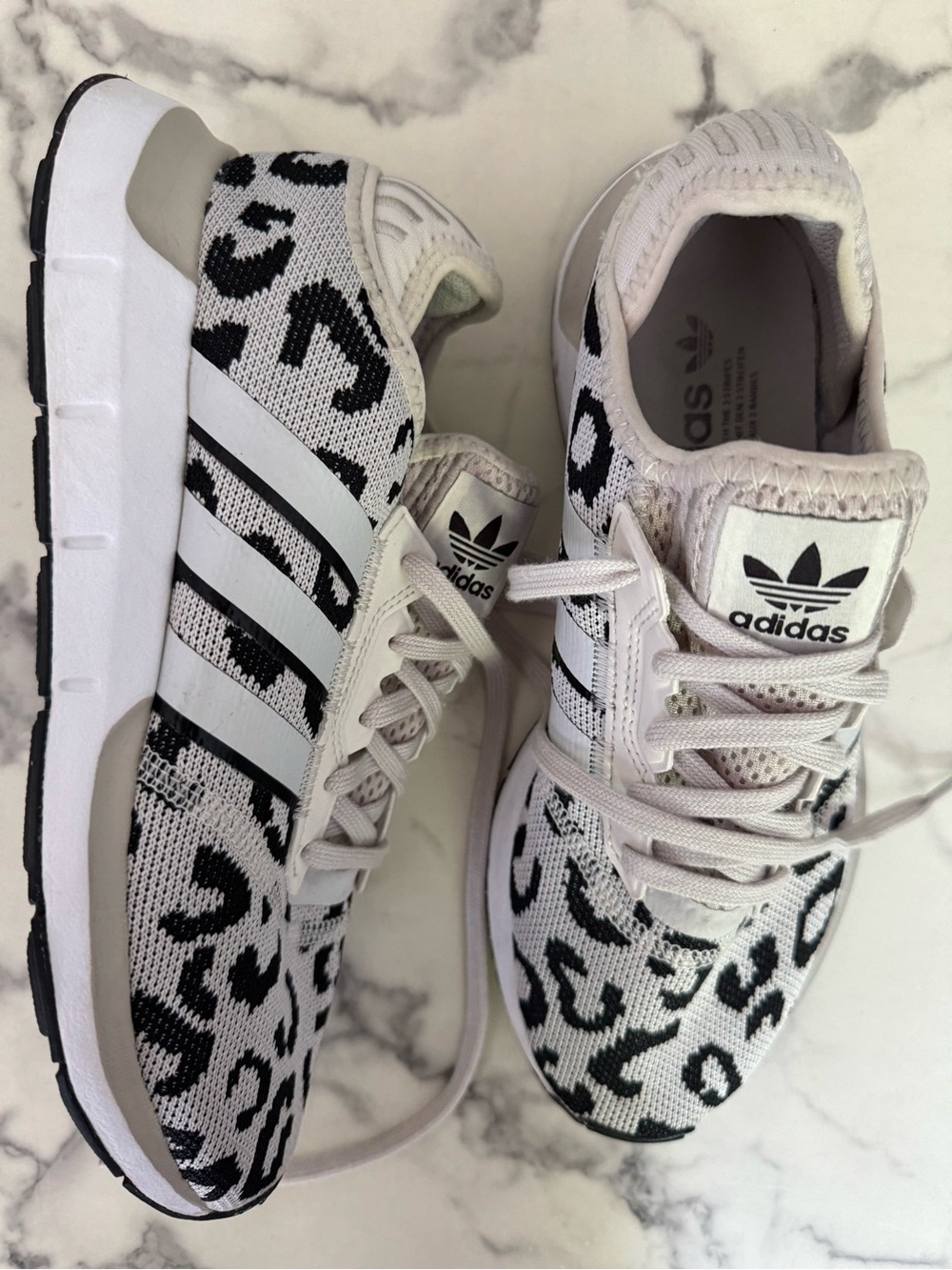 adidas Swift Run X H01906 Women’s 8.5 EU 40 2/3 • Knit Uppers Leopard Print